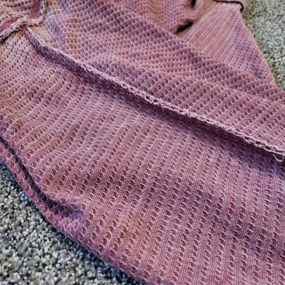 American Rag Pink Stretch Distressed Raw Edge Seams Size Small - Picture 6 of 15